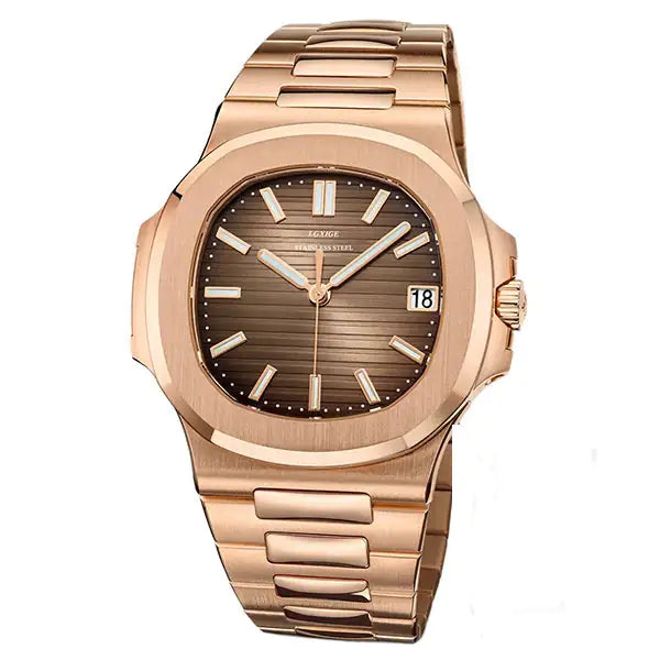 reloj elegante de cobre y aspecto de oro