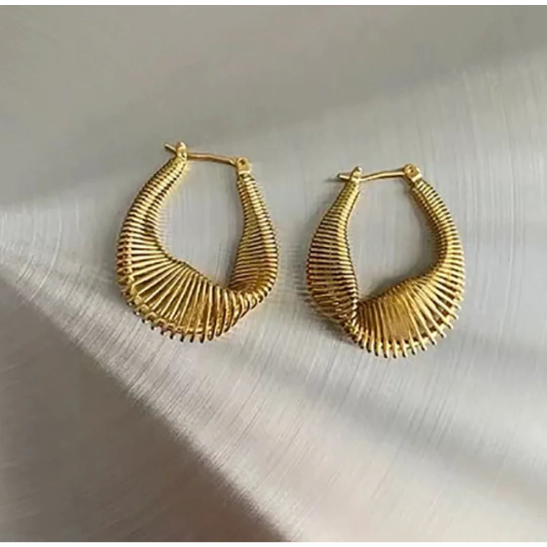 pendientes elegantes de mujer (oro y plata)