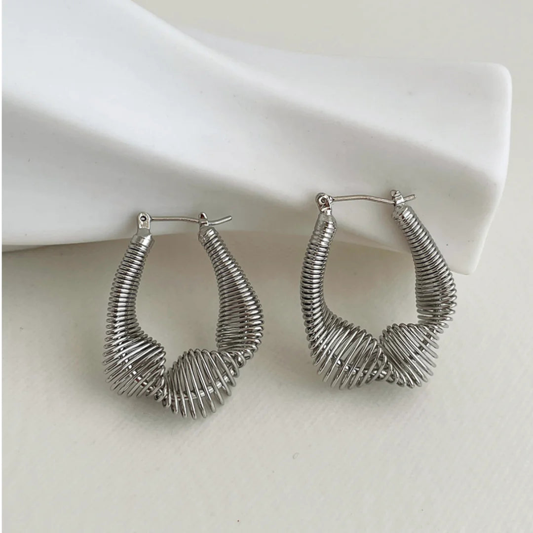 pendientes elegantes de mujer (oro y plata)